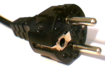 Netzstrom, Stromstecker