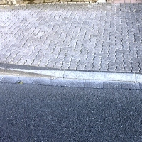 Borstein, Straße, Steine, Aspahlt Borstein, Straße, Steine, Aspahlt